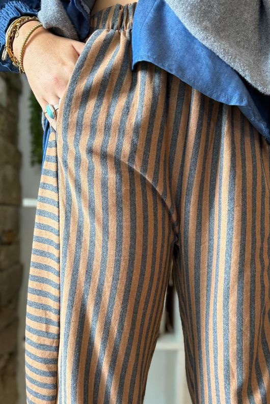 Sunday Morning 7/8 Barrel Pant Grey & Camel